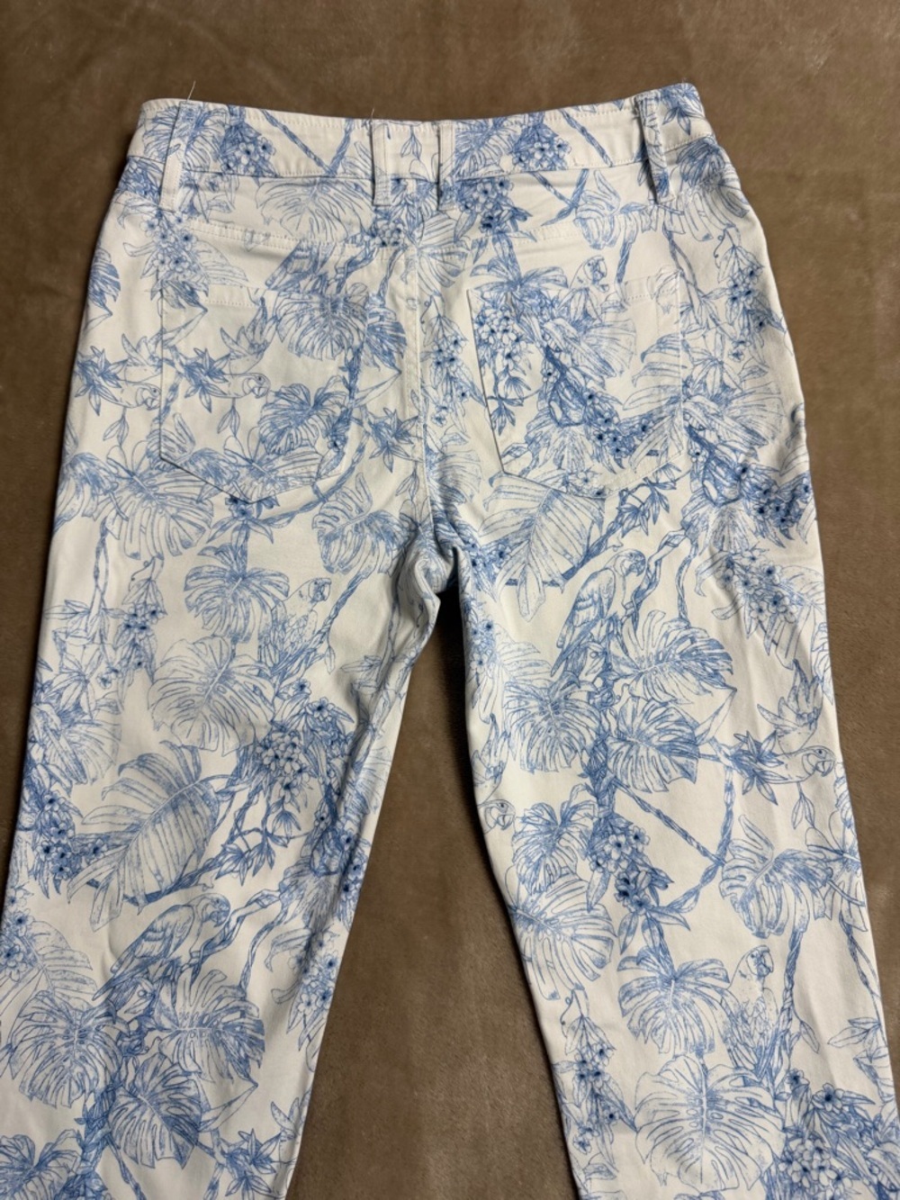 Elie Tahari Blue White Toucan Leaf Pants Size 6 - Picture 3 of 8